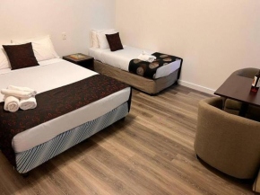 City entire ensuite room 304, Adelaide